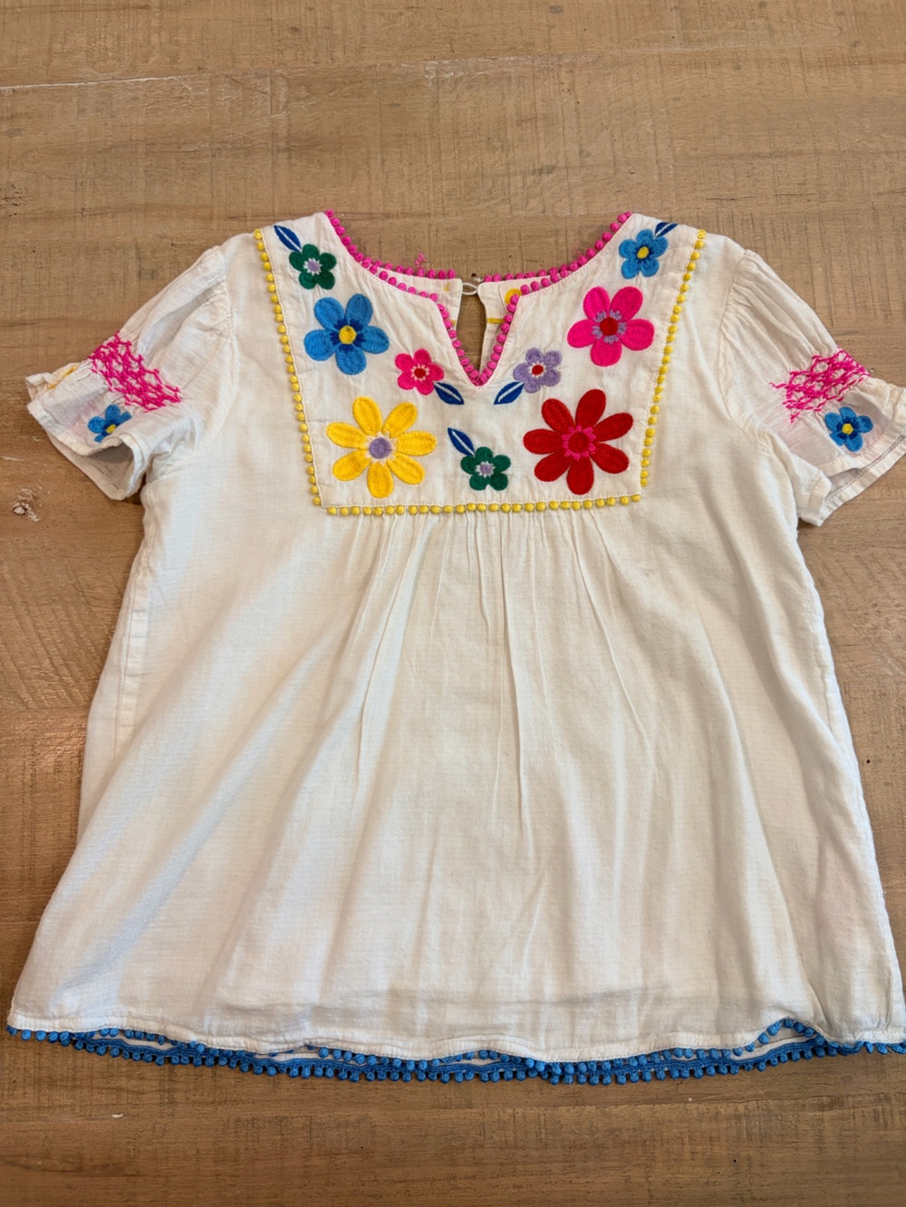 Mini Boden White Embroidered Floral Peasant Top for Kids